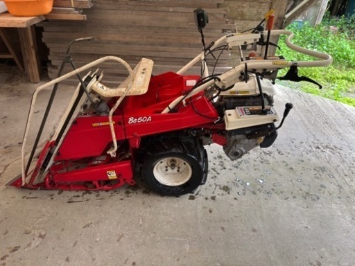 ヤンマー　Be50A    2条刈り　バインダー　お話中