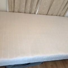 脚付きマットレス　セミダブル　お届け可相談の画像