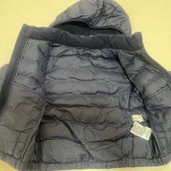 UNIQLOアウター 80cm フード取り外し可の画像