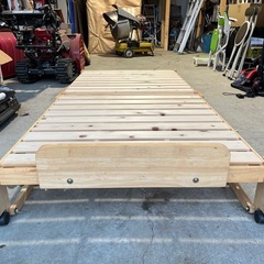 折りたたみベッド　すのこベッド　ベッドフレーム　ひのき　中居木工　ロータイプ　シングルサイズ　高級家具メーカー　キャスター付きの画像