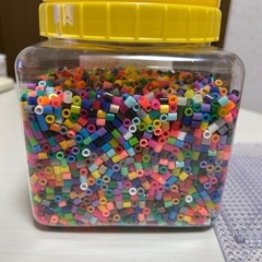 パーラービーズ＆プレート2枚（アイロンペーパーなし）の画像