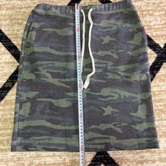 貰ってください　裏起毛　迷彩柄スカートの画像
