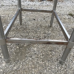 業務用ステンレス厨房作業台の画像