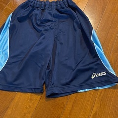 長ズボン、スナップボタン付き1点／ハーフパンツ1点の画像