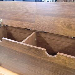 収納付きスツールの画像