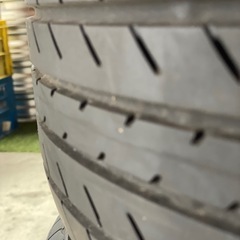 225/60r17 ヨコハマ　ブルーアース　中古 夏タイヤの画像