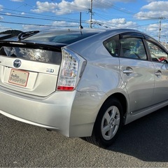 トヨタ　プリウス 1.8S ｟銀｠の画像