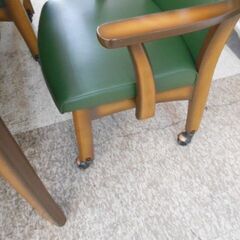 ＩＤ：256552　食卓４点セット　の画像