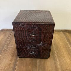 00015　鎌倉彫　小引出の画像