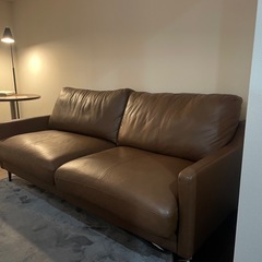 ソファの画像