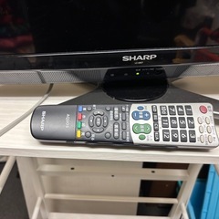 テレビ　SHARP 20型の画像