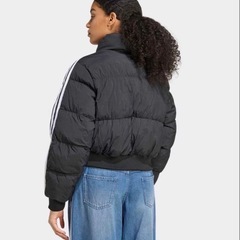 【新品未使用】アディダス　ダウンジャケット　　の画像