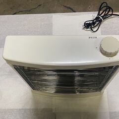 山善　YAMAZEN 電気ストーブ　2017年製　DS-D086の画像