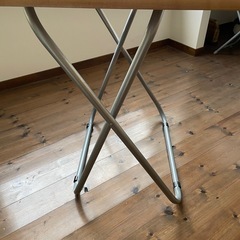 お取引き様決定　折りたたみ式テーブルの画像