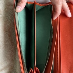 シビラ　革長財布の画像