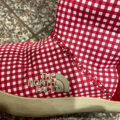 ノースフェイスブーツの画像