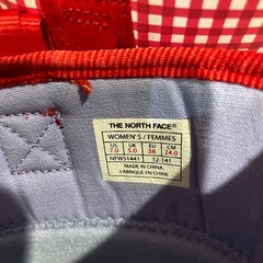 ノースフェイスブーツの画像