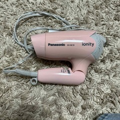 ドライヤーの画像