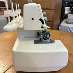 ★動作良好！★TOYOTA トヨタ ロックミシン  SL1T《フットコントローラー付》【マジカルスケッチ】の画像