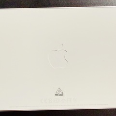 Apple Magic Trackpad 3（2021モデル）ホワイト MK2D3ZA/A（Multi-Touch対応） の画像