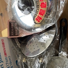 ステンレス鍋、蒸し鍋セットの画像