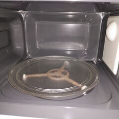 3か月間保証☆配達有り！6600円(税込）アイリスオーヤマ 電子レンジ ターンテーブル 2024年製blackの画像