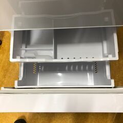 2019年製　日立 HITACHI 冷蔵庫 （265L・右開き） 3ドア  R-S27JVの画像