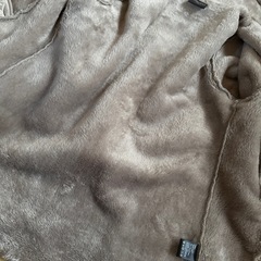 【新品タグ無し】ファーヒートジャケット　 Ｌ の画像