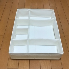 IKEA・仕切り収納ボックスの画像
