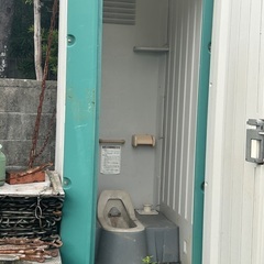 中古仮設トイレ　和式　汲み取り式の画像