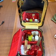 レトロ コスメボックス メイクボックスの画像