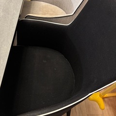 セラミックダイニングテーブル、椅子4脚の画像