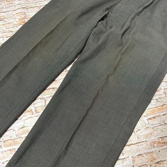 【メンズ・H＆M】スラックス　長ズボン　10分丈　グレーの画像