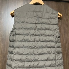 ユニクロPUFF TECH 茶色　Mサイズ の画像