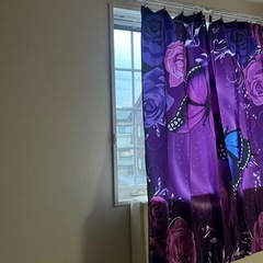 カーテンの画像