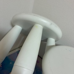 椅子 IKEA  MAMMUTの画像