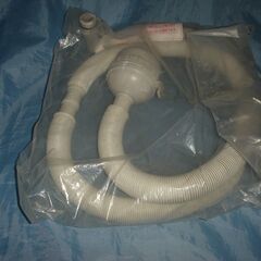 洗濯機ホース（水道、お風呂）、浴室シャワーホース　合計4本　オマケ有り　新品・中古品の画像