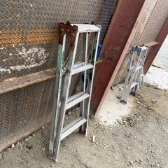 アルミ脚立の画像