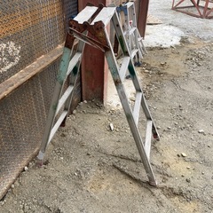 アルミ脚立の画像