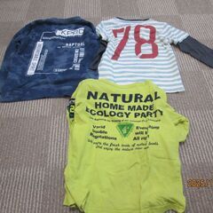 130cm　子供服　中古品の画像