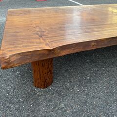 【ジモティー割あり】【ジャングル守口店】一枚板テーブル　座卓　ローテーブルの画像