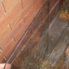 メーカー不明　ガラステーブル　縦46.5㎝　横77㎝　高さ39㎝の画像