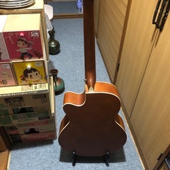 アコースティックギター 【お話し中】
の画像