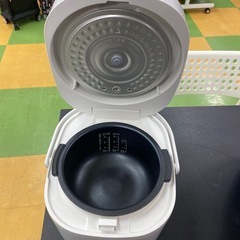 R103  SHARP炊飯器の画像
