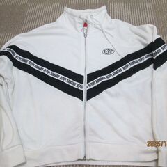 レピピのパーカー、ジャケット中古の画像