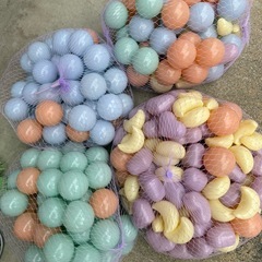 海洋球たくさんの画像