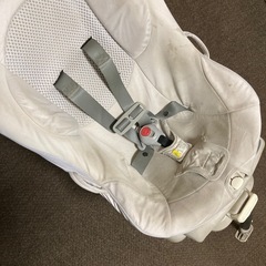 combi チャイルドシート  新生児〜年長までの画像