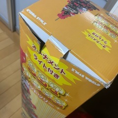 大きなクリスマスツリーの画像