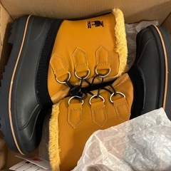 新品★MOZスノーブーツ23cmの画像