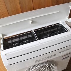 054)Panasonic パナソニック CS-J229C-W 2020年製 ルームエアコン エオリア おもに6畳用 2.2kWの画像